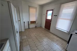 312 N 7th St, Martins Ferry, OH 43935 - Photo 13
