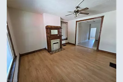 312 N 7th Street, Martins Ferry, OH 43935 - Photo 9