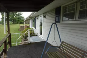 54837 High Ridge Rd, Bellaire, OH 43935 - Photo 3