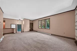 7430 Whitewood Dr, Ashtabula, OH 44004 - Photo 11