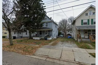 720 Florida Avenue, Lakemore, OH 44314 - Photo 1
