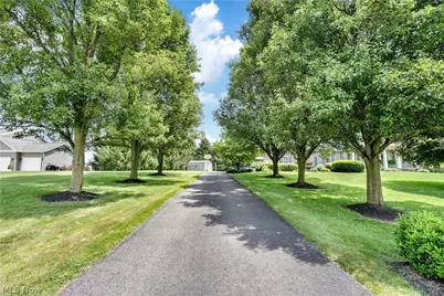 3810 Linda Way, New Waterford, OH 44445 - Photo 5