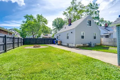 1930 18th Street, Cuyahoga Falls, OH 44223 - Photo 37