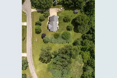 2390 Auberry Drive, Green, OH 44312 - Photo 31