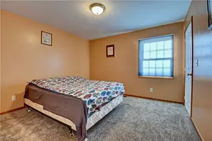 2390 Auberry Dr, Green, OH 44312 - Photo 19