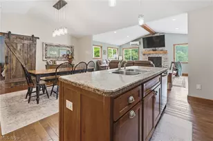 10050 Forty Cors St NW, Massillon, OH 44647 - Photo 11