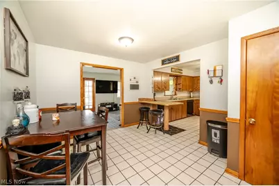 3832 Edinburgh Drive, Austintown, OH 44511 - Photo 9