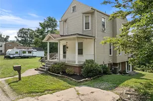 67662 Broadway Ave, Bridgeport, OH 43912 - Photo 3