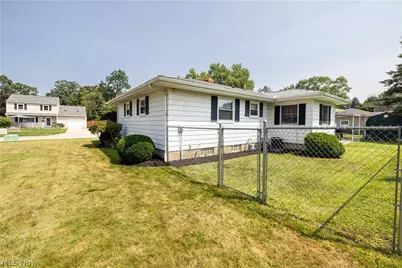 3130 Charles Street, Cuyahoga Falls, OH 44221 - Photo 43