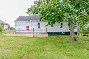 7987 Euclid Chardon Rd, Kirtland, OH 44094 - Photo 7