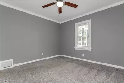 7987 Euclid Chardon Road, Kirtland, OH 44094 - Photo 27