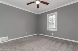 7987 Euclid Chardon Rd, Kirtland, OH 44094 - Photo 27