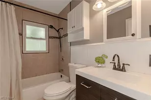 7987 Euclid Chardon Rd, Kirtland, OH 44094 - Photo 29