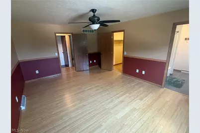 1016 Thomas Drive SW, New Philadelphia, OH 44663 - Photo 15