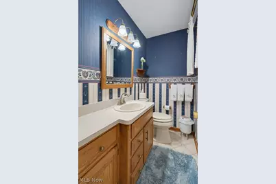 759 E Meadowlawn Boulevard, Green Hills, OH 44131 - Photo 19