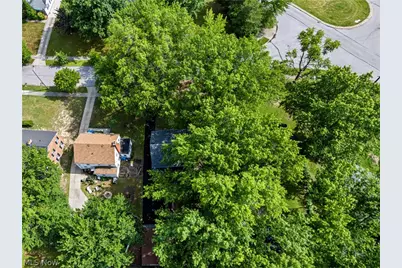 13513 Corby Road, Loveland, OH 44120 - Photo 17