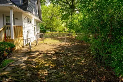 13513 Corby Road, Loveland, OH 44120 - Photo 47
