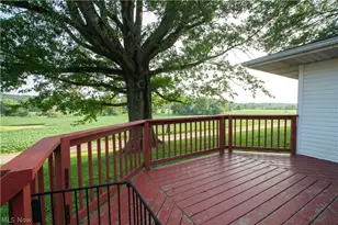 1757 Pleasant Valley Rd NE, New Philadelphia, OH 44663 - Photo 11