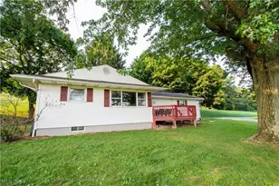 1757 Pleasant Valley Rd NE, New Philadelphia, OH 44663 - Photo 5