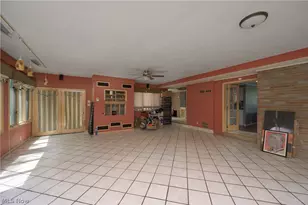242 Elvira Ct, McDonald, OH 44437 - Photo 13