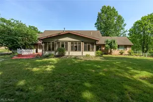 242 Elvira Ct, McDonald, OH 44437 - Photo 37