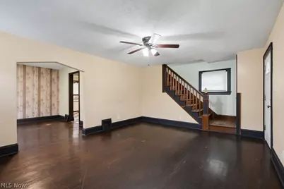 1866 Flint Avenue, Akron, OH 44305 - Photo 5