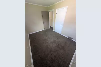 328 Wood Alley, East Liverpool, OH 43920 - Photo 15