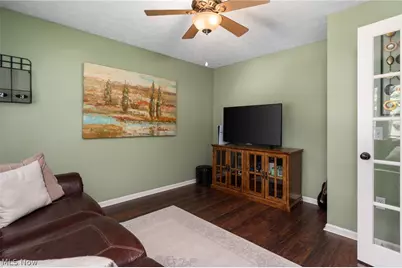 1254 Village Parkway, Tallmadge, OH 44278 - Photo 15