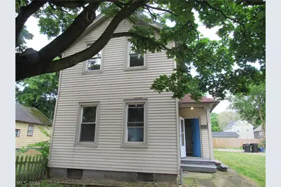 2334 W 38th Street, Loveland, OH 44113 - Photo 1