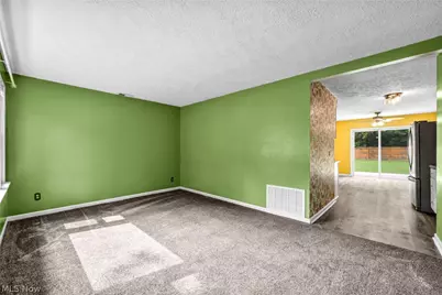 14554 Plum Creek Drive, Columbia Station, OH 44028 - Photo 7