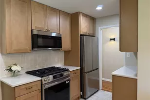 7221 Rosedale Dr, Mentor, OH 44060 - Photo 9