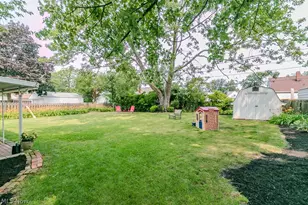 29127 Forestgrove Rd, Willowick, OH 44095 - Photo 31