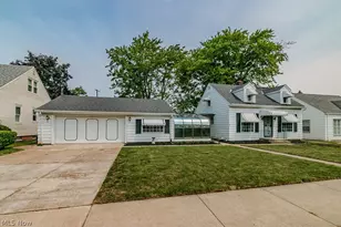 29127 Forestgrove Rd, Willowick, OH 44095 - Photo 3
