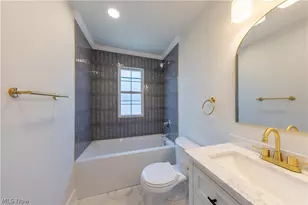 17606 Chagrin Blvd, Huber Heights, OH 44120 - Photo 5