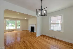 17606 Chagrin Blvd, Huber Heights, OH 44120 - Photo 11