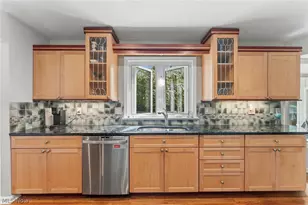 32573 Schooner Ct, Avon Lake, OH 44012 - Photo 13