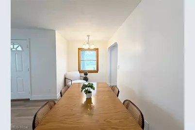 522 Eastern Heights Boulevard, Elyria, OH 44035 - Photo 13