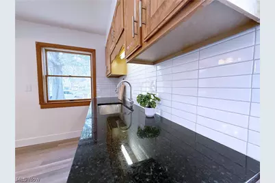 522 Eastern Heights Boulevard, Elyria, OH 44035 - Photo 21