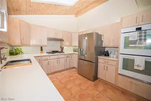 10676 Prouty Rd, Concord Twp, OH 44077 - Photo 5