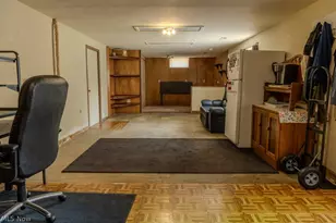 9811 Bellhaven Ave NW, Uniontown, OH 44685 - Photo 43