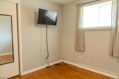 9811 Bellhaven Avenue NW, Uniontown, OH 44685 - Photo 29