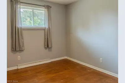 9811 Bellhaven Avenue NW, Uniontown, OH 44685 - Photo 29