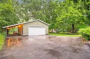 6342 Manchester Rd, New Franklin, OH 44216 - Photo 27