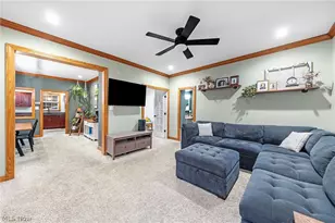 6342 Manchester Rd, New Franklin, OH 44216 - Photo 9