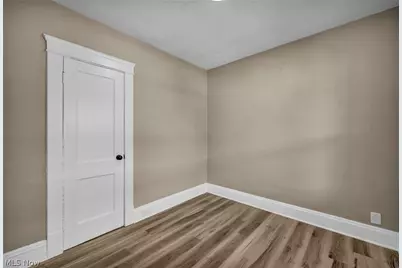 911 Royal Road, Loveland, OH 44110 - Photo 11
