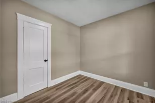 911 Royal Rd, Loveland, OH 44110 - Photo 11