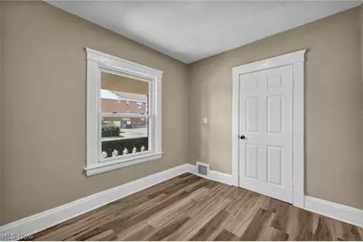 911 Royal Road, Loveland, OH 44110 - Photo 13