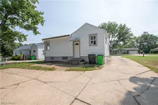 1213 Meadowbrook Blvd, Stow, OH 44224 - Photo 27