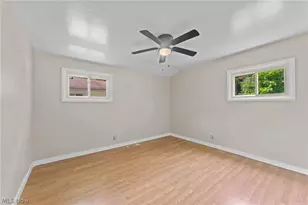 17632 Laurel Ave, Lake Milton, OH 44429 - Photo 31