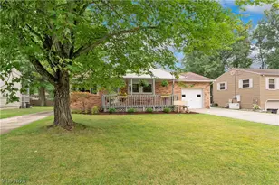 168 Georgetown Pl, Youngstown, OH 44515 - Photo 5